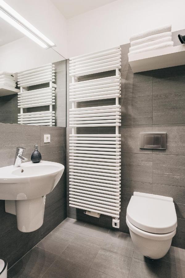 Tip! Modernes Apartment Direkt Im Herzen Dresdens Luaran gambar