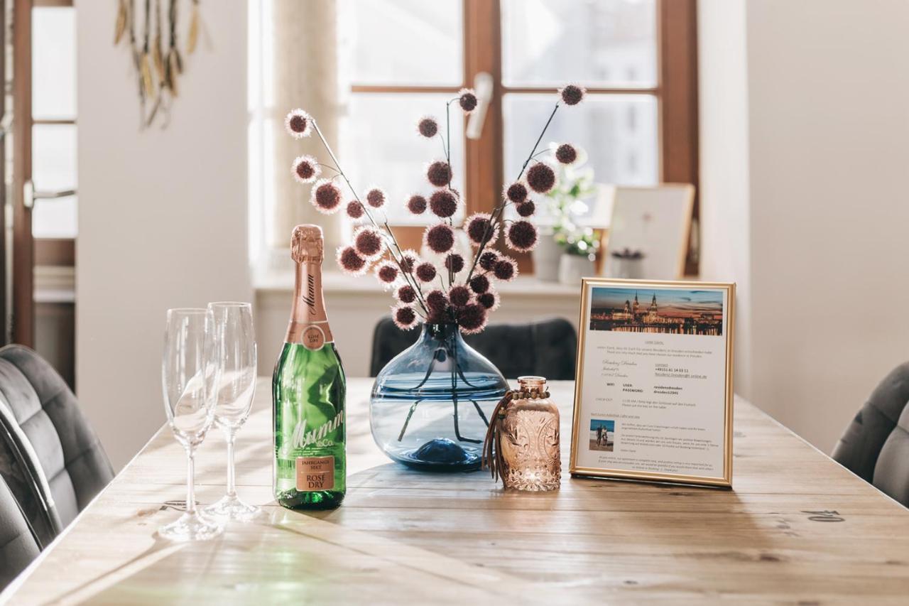 Tip! Modernes Apartment Direkt Im Herzen Dresdens Luaran gambar